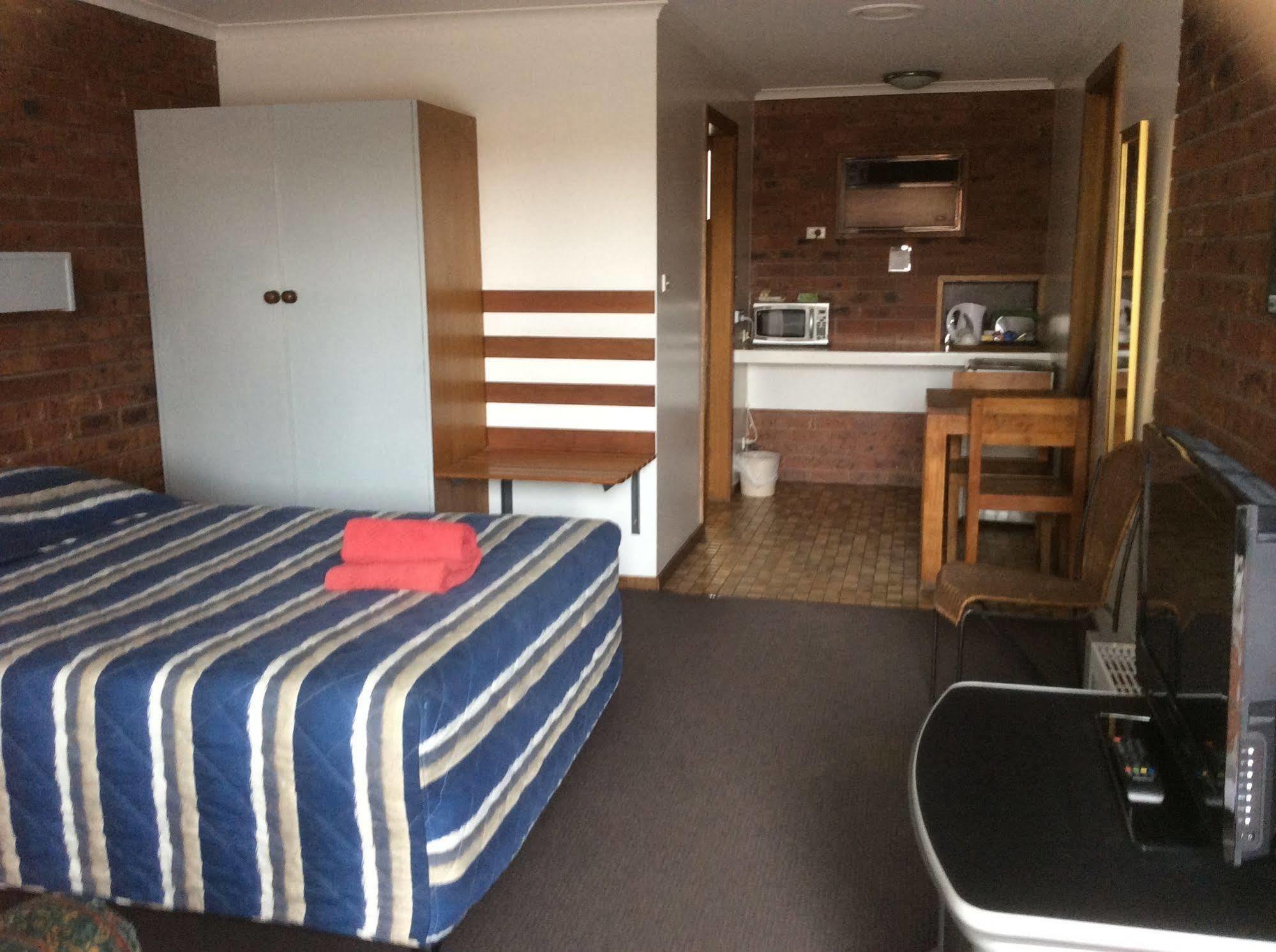 Kardinia Park Motel Geelong Kültér fotó