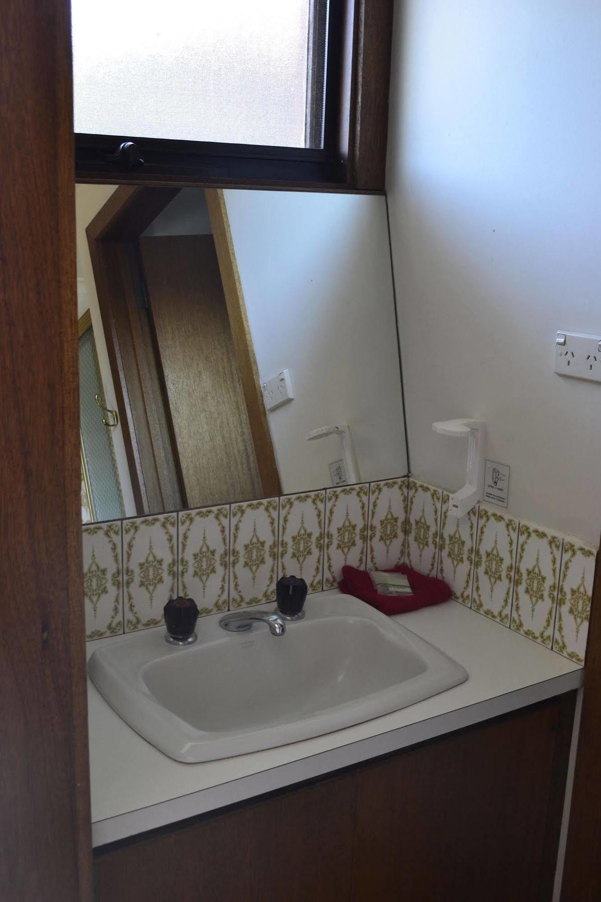 Kardinia Park Motel Geelong Kültér fotó