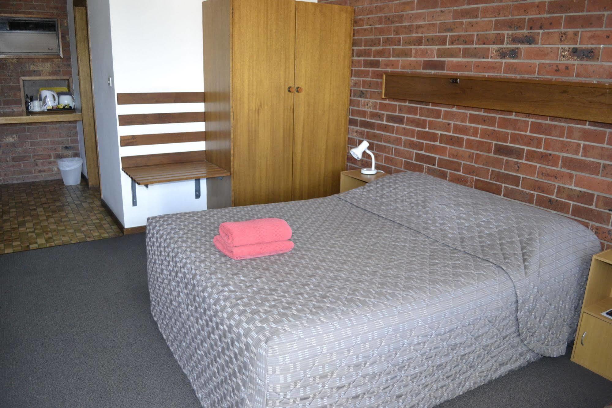 Kardinia Park Motel Geelong Kültér fotó